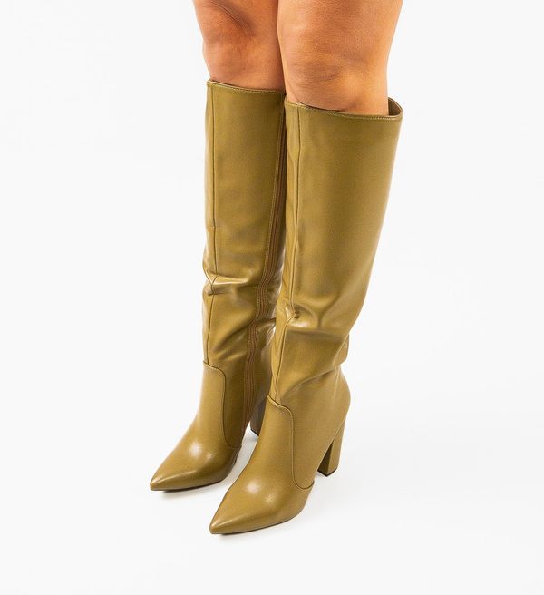 Ali Ботуши Pheme Каки