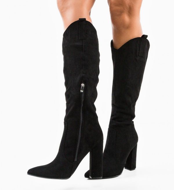 Ali Ботуши Rhian Черни