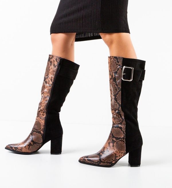 Ali Ботуши Shah Многоцветни