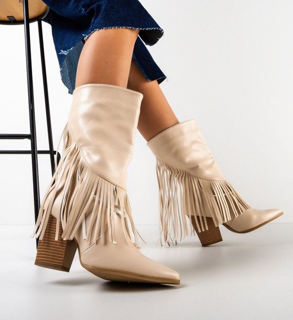 Ali Ботуши Texan Бежов