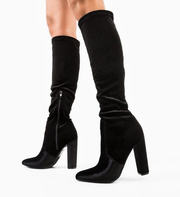 Ali Ботуши Todd Черни