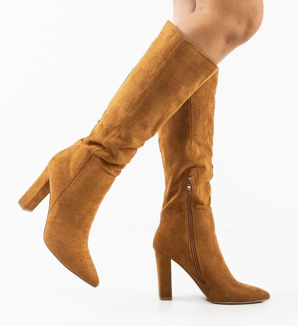 Ali Ботуши Valde Камел