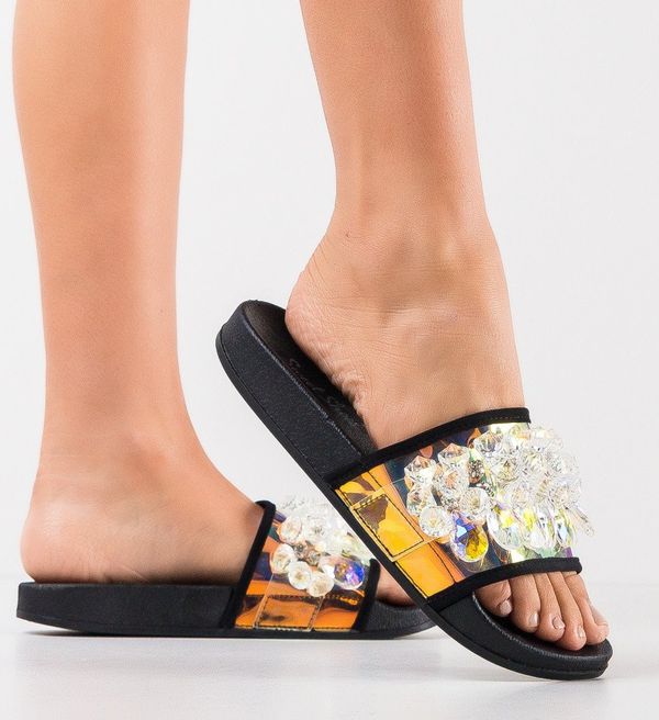 Ali Чехли Aron Черни