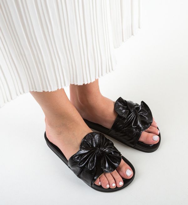 Ali Чехли Ayla Черни