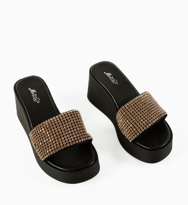 Mei Чехли Cerbera Златни