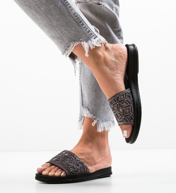 Zoha Чехли Flowers 2 Сив