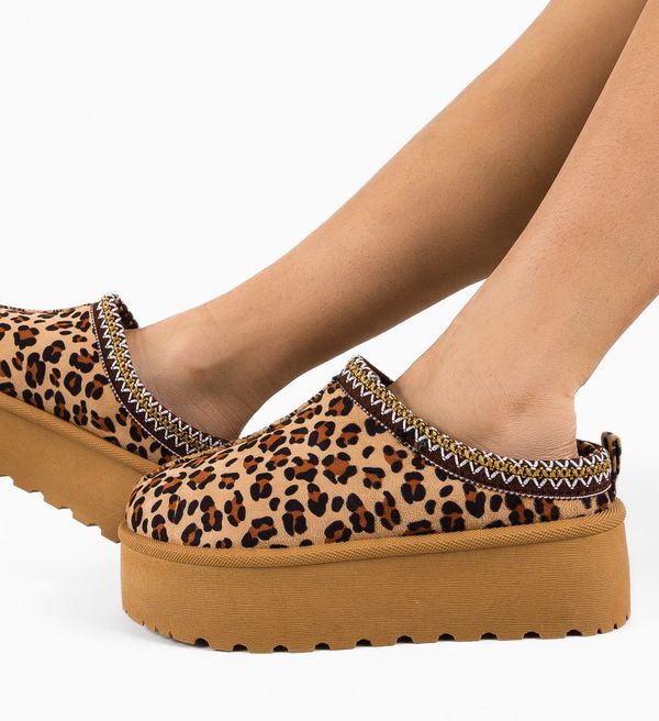 Ali Чехли Hamzaro Анимал принт