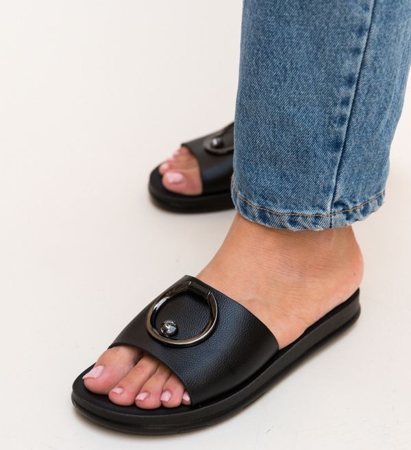 Zoha Чехли Havin Черни