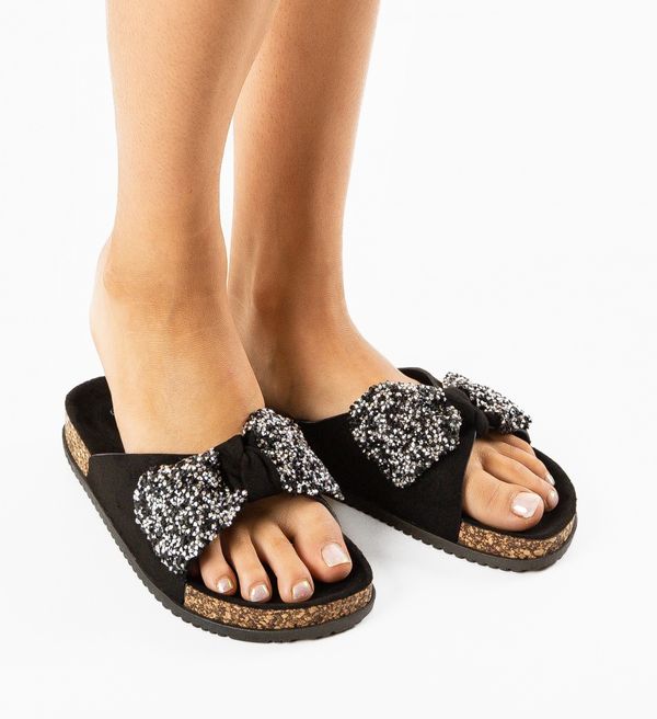 Ali Чехли Jagoda Черни