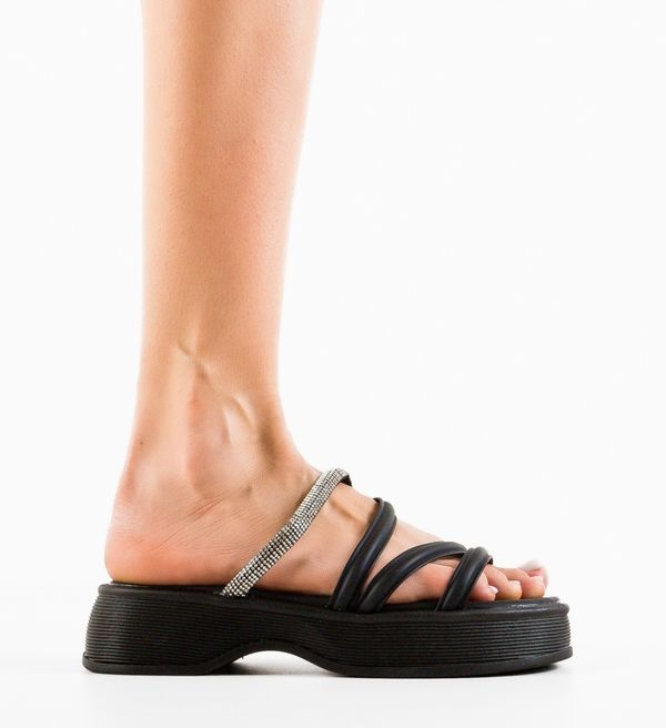 Mei Чехли Kagay Черни