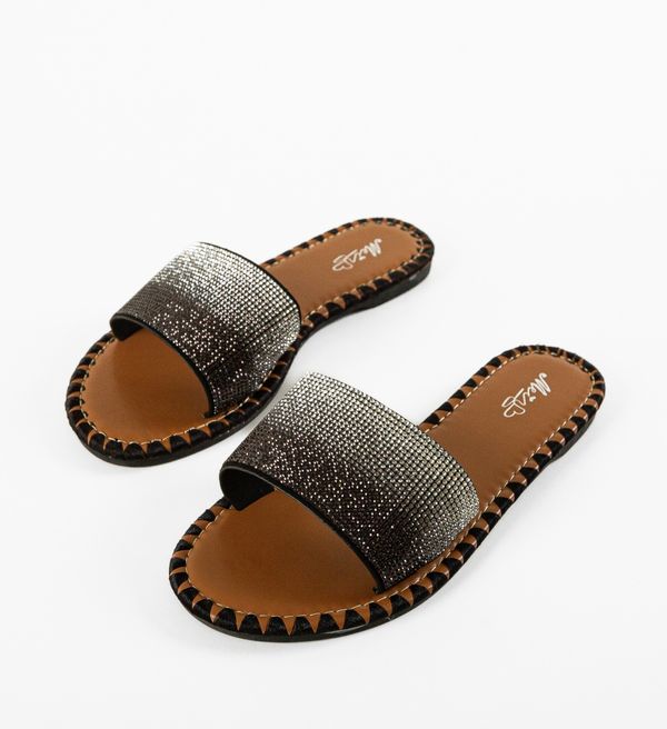 Mei Чехли Kalm Черни