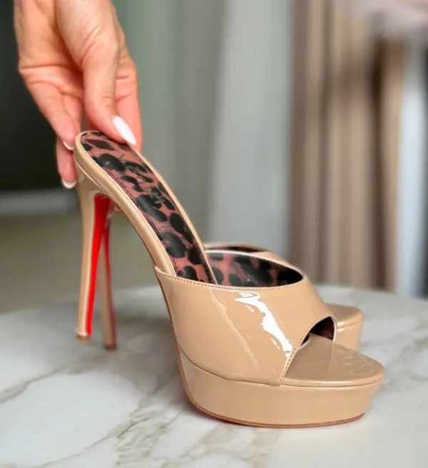 Wow Shoes Чехли Kare Нуд