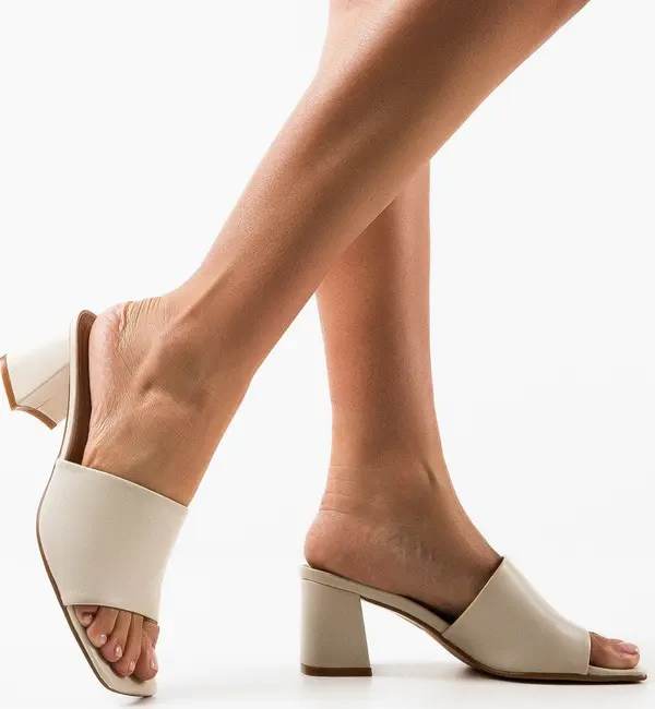 Botinelli Чехли на ток Pope Бежов