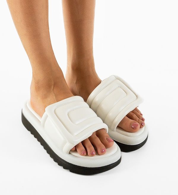 Mei Чехли Tulkarm Бели