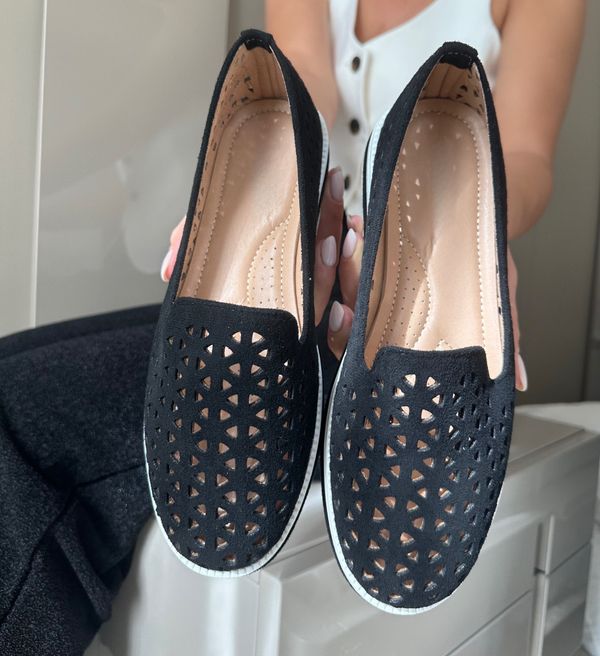 Mei Ежедневни Center Черни