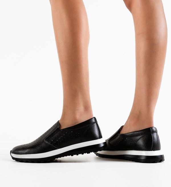 Botinelli Ежедневни Damaris Черни