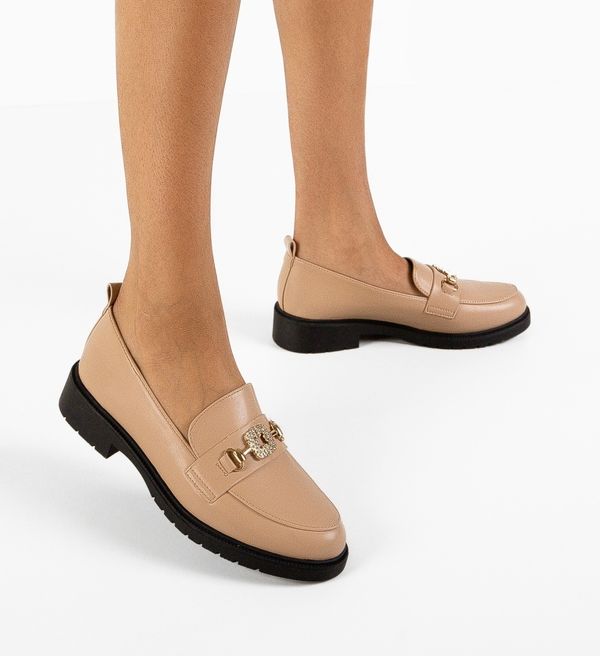 Ali Ежедневни Derek Каки