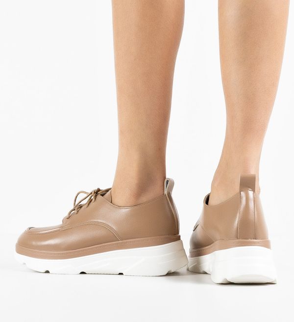 QING Ежедневни Frelly Каки