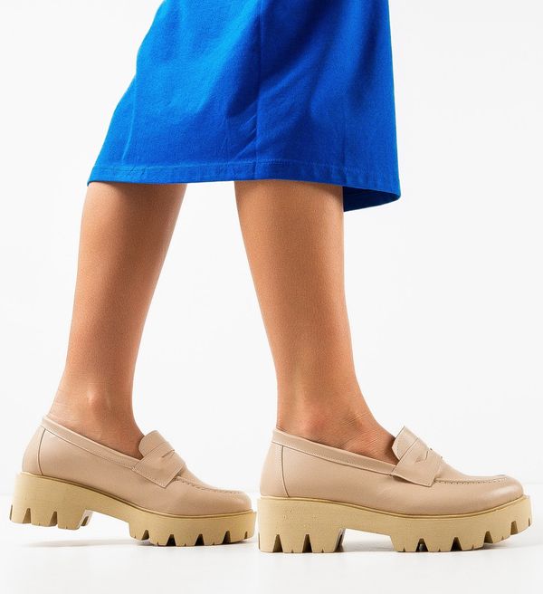 Wow Shoes Ежедневни Gyna Бежов