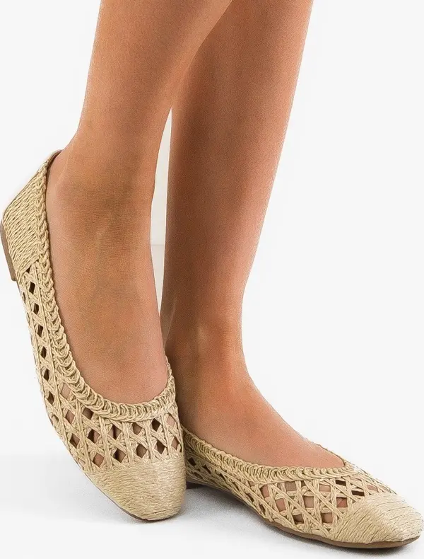 Ali Ежедневни Henrie Бежов