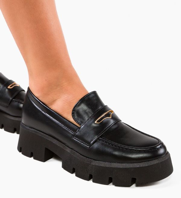 Ali Ежедневни House Черни