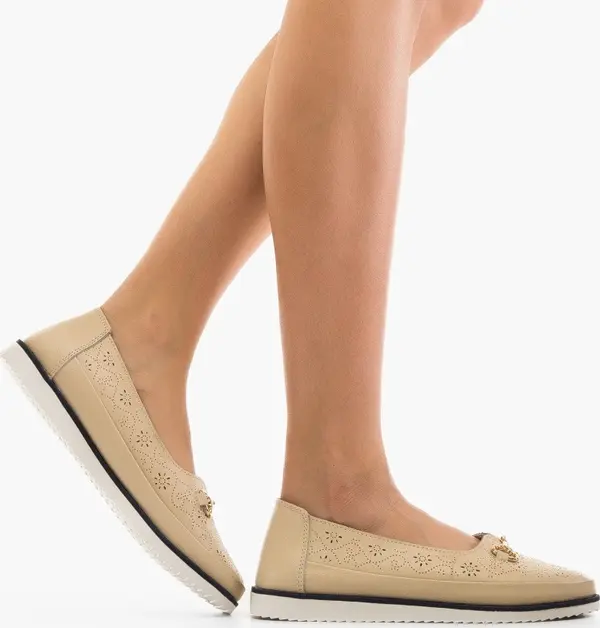 Botinelli Ежедневни Ikram Бежов