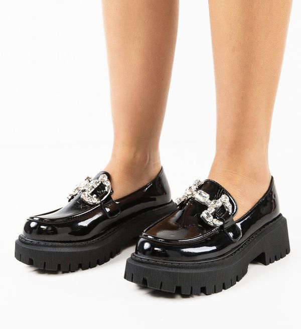 Ali Ежедневни John Черни