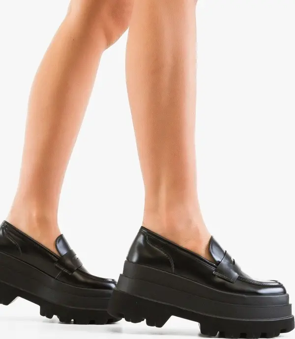 Ali Ежедневни Justyn Черни