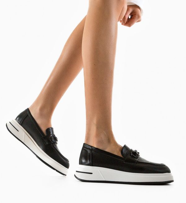 Botinelli Ежедневни Kores Черни