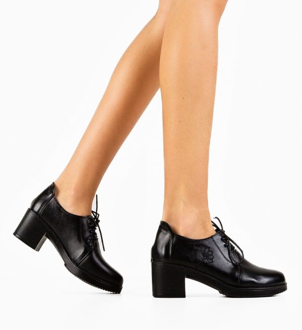 Botinelli Ежедневни обувки Atraxia Черни