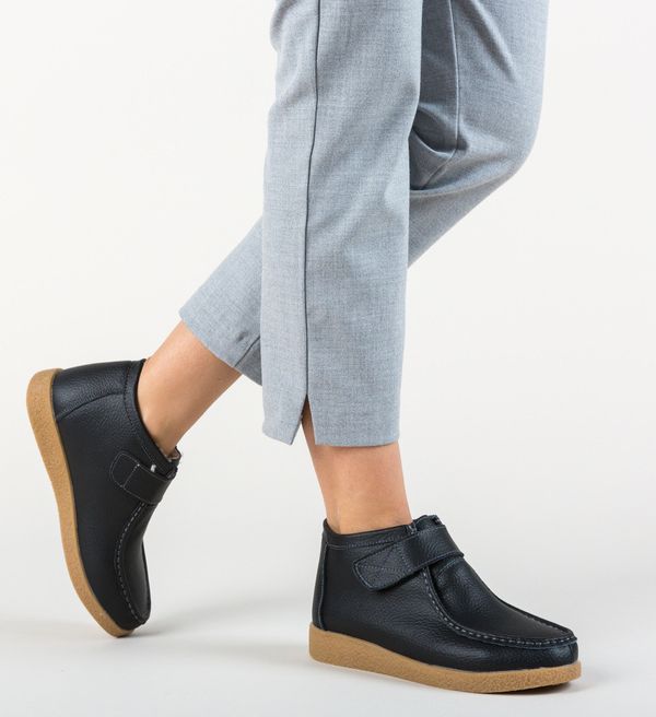 Botinelli Ежедневни обувки Debir Черни