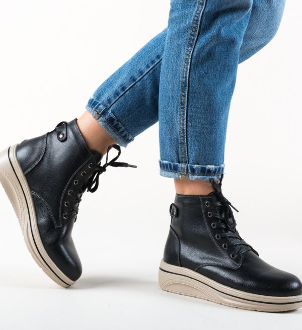 Botinelli Ежедневни обувки Lakiob Черни