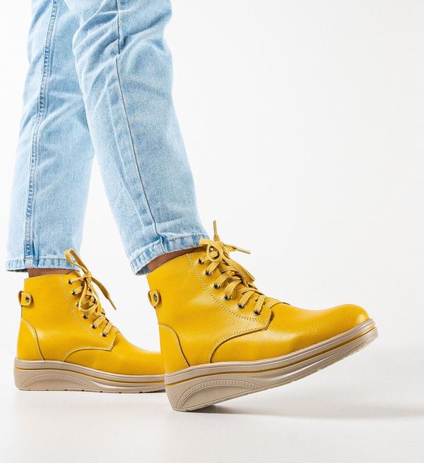 Botinelli Ежедневни обувки Lakiob Жълти