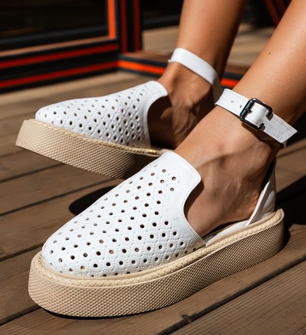 Wow Shoes Ежедневни обувки Nangiare Бели