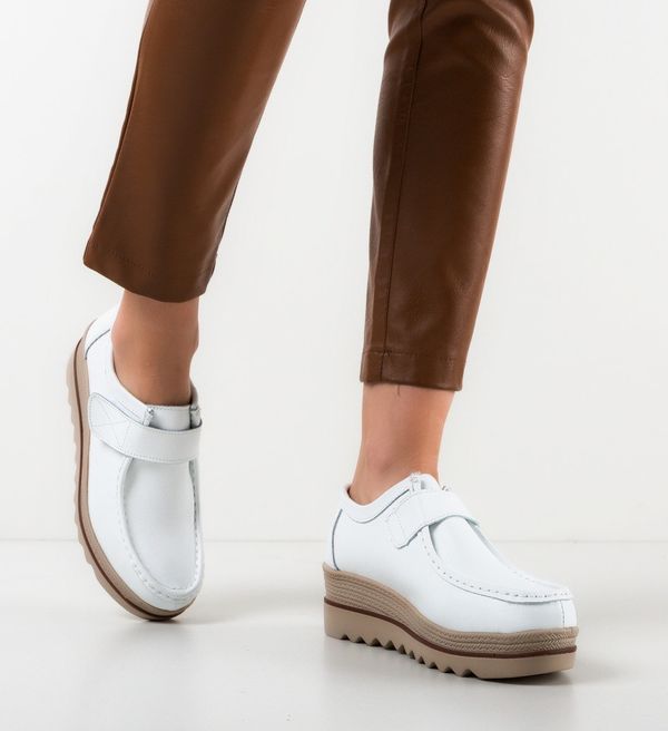 Botinelli Ежедневни обувки Straif Бели