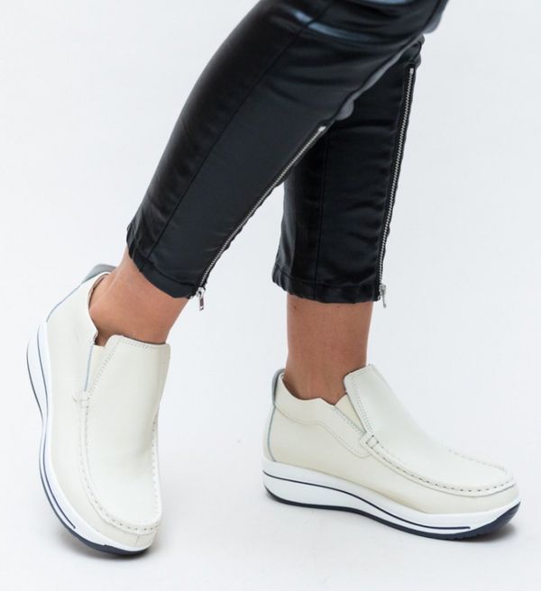 Angel Blue Ежедневни Обувки Tirja Бежови