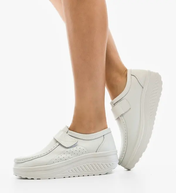 Botinelli Ежедневни обувки Utre Бели