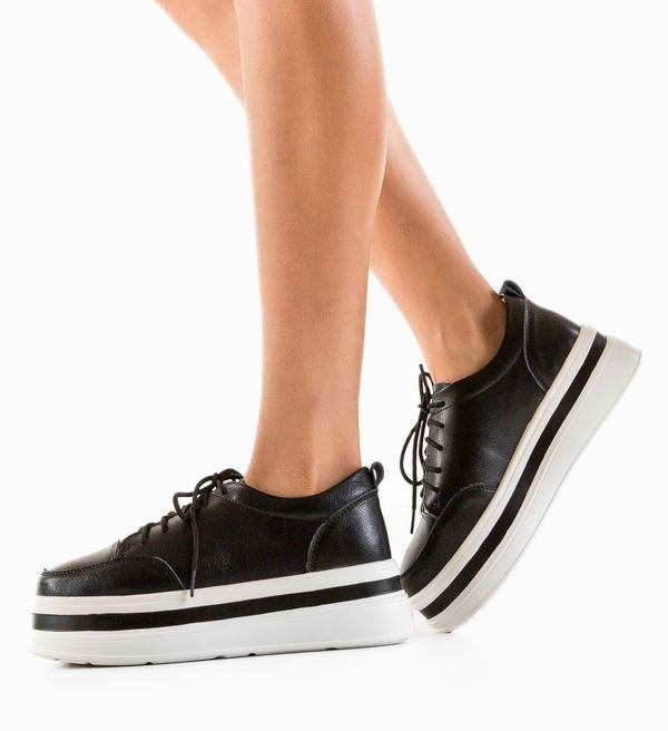 Botinelli Ежедневни обувки Varlas Черни