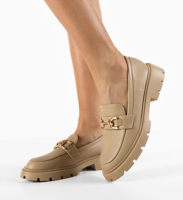 Cristina Ежедневни Pandri Бежов