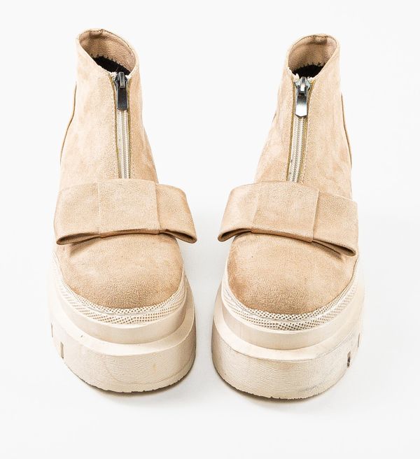 Wow Shoes Ежедневни Parqua Бежов