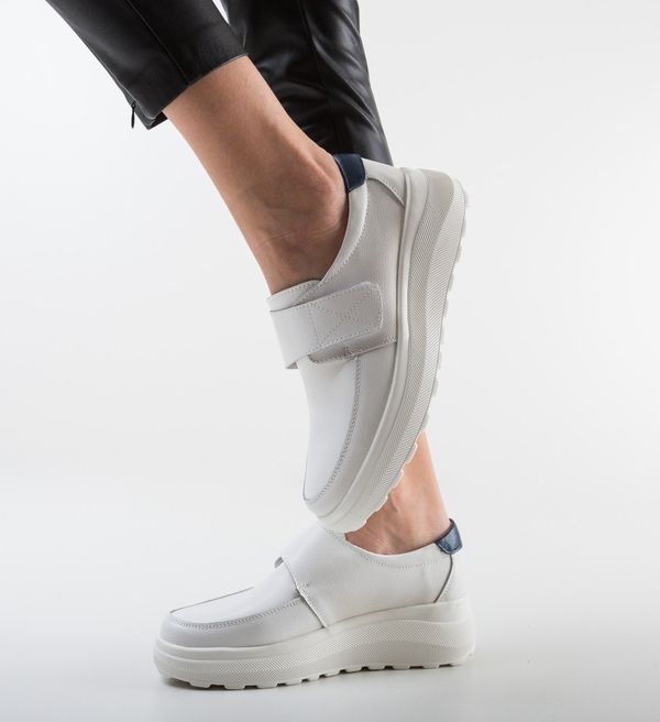 Angel Blue Ежедневни Paterson Бели