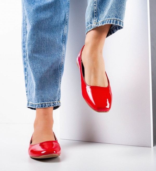 Botinelli Ежедневни Product Червени