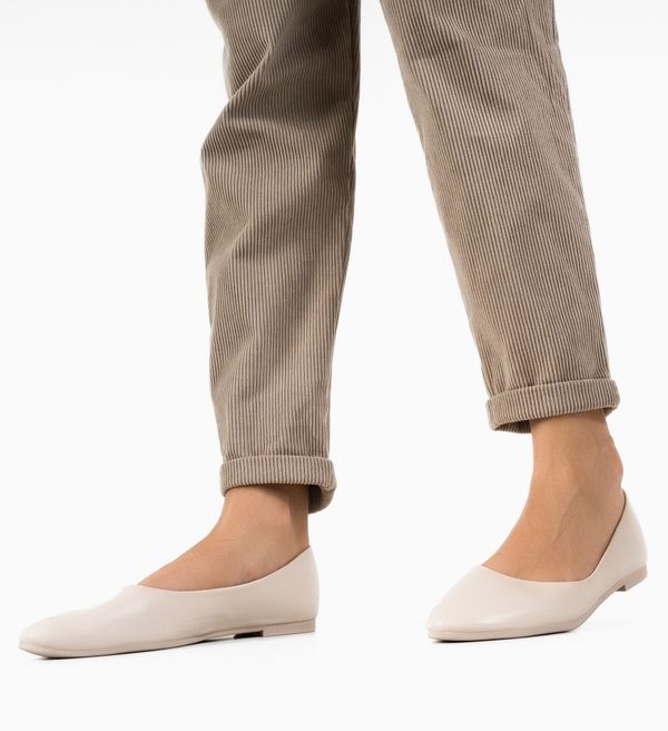 Carolie Ежедневни Ratap Бежов