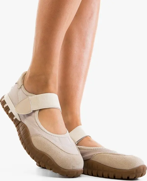 Angel Blue Ежедневни Runny Бежов