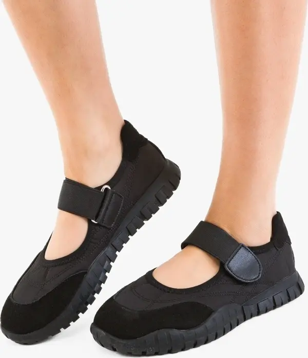 Angel Blue Ежедневни Runny Черни