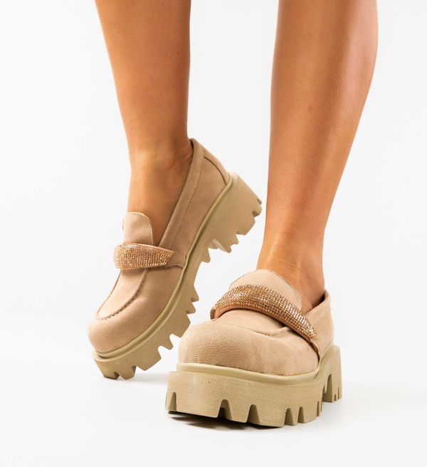 Wow Shoes Ежедневни Spikez Бежов