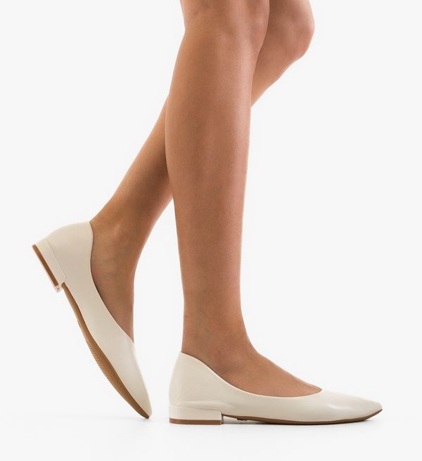 Mei Ежедневни Tenje Бели