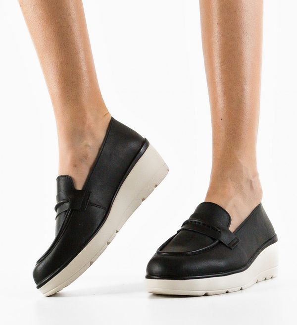 Botinelli Ежедневни Teyana Черни