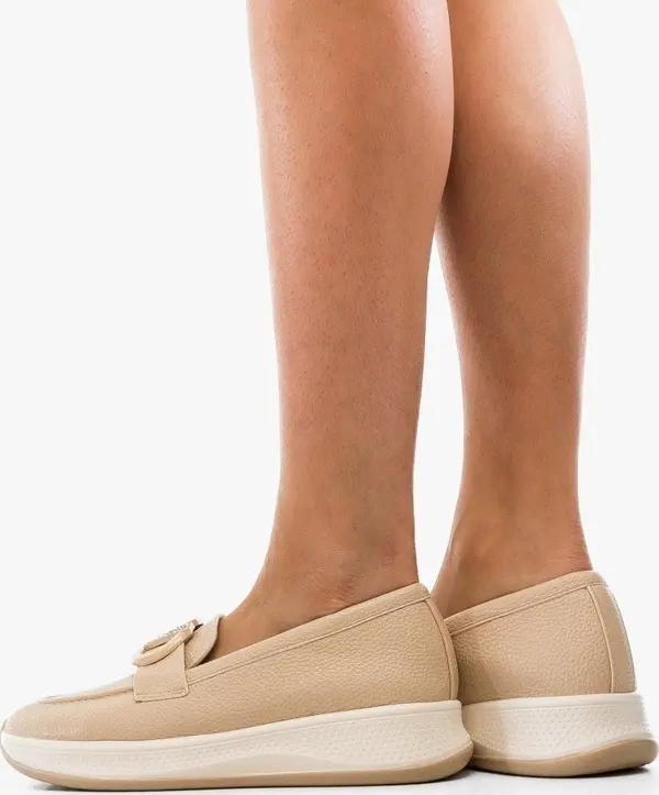 Carolie Ежедневни Verena Бежов