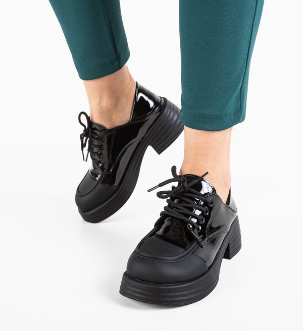 Lulux Ежедневни Woody Черни